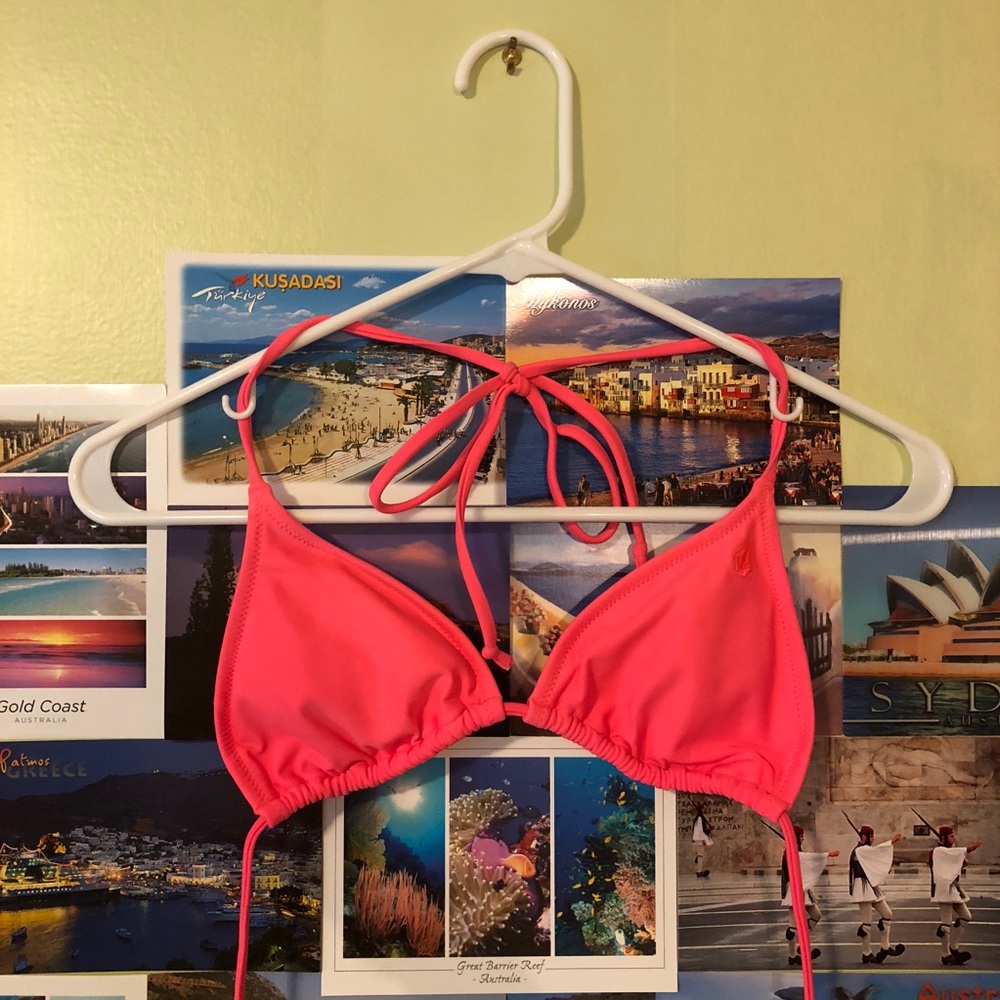 VOLCOM 💖hot pink💖 bikini top